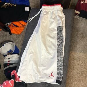 Air Jordan Cement 3 Basketball Shorts size S